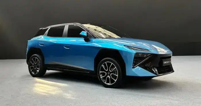 Omoda 4