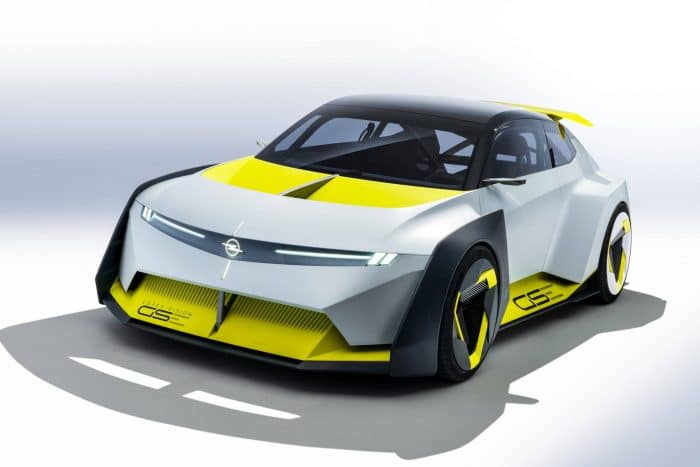 Opel Corsa GSE Vision Gran Turismo: il futuro della mobilità ad alte prestazioni 5 Opel Corsa GSE Gran Turismo