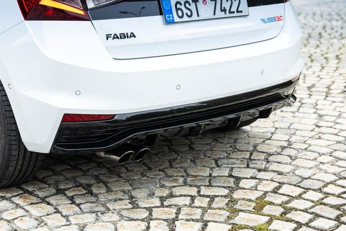 Skoda Fabia 130, l’edizione più potente e sportiva di sempre 4 Skoda Fabia 130 8 700x467