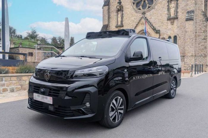 Stellantis Pony 700x466