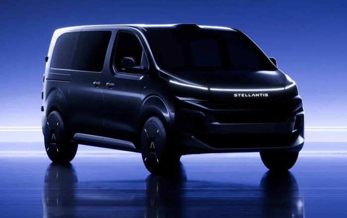 Stellantis alleanza con NVIDIA e Uber per 5.000 robotaxi entro il 2028 2 scaled e1761716075936 700x441