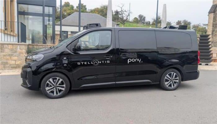 Stellantis e Pony.ai lanciano in Europa i robotaxi di nuova generazione
