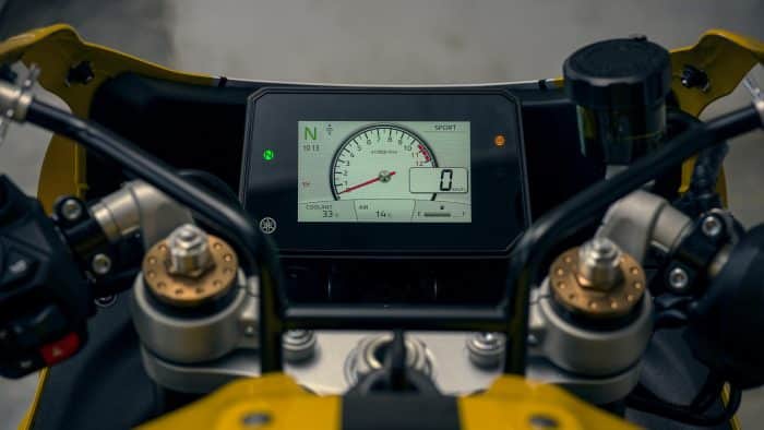 Yamaha XSR900 GP il formidabile omaggio anni 70 a 22King22 Roberts 25 700x394