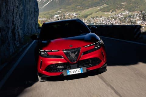 Alfa Romeo Junior Milano Cortina 2026 480x320