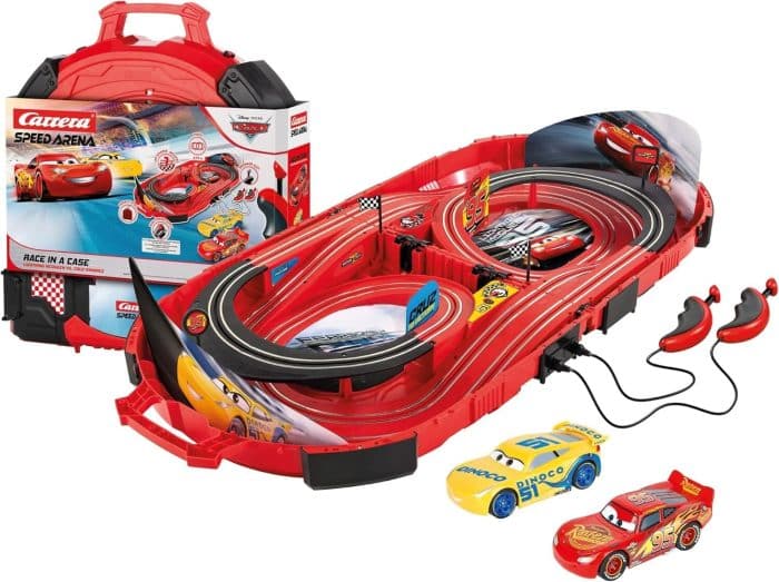 Carrera Natale 2025 idee regalo DISNEY PIXAR CARS SPEED ARENA 1 1 700x523