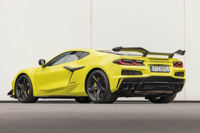 Cavauto a Milano Auto Classica con la gamma completa della leggendaria Corvette Corvette Z06 Static 014 700x467