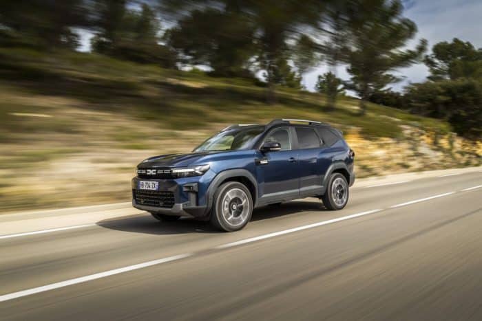 Dacia Bigster G-140, 1.450 km di autonomia e nuova tecnologia ibrida, GPL e benzina 2 Dacia Bigster G-140