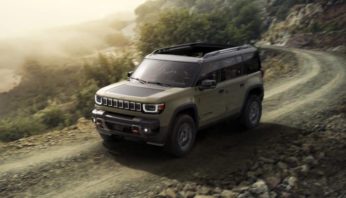 Jeep Recon, il Suv elettrico da 650 cavalli pronto per il fuoristrada 2 Jeep Recon 2026