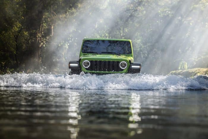 Jeep Wrangler 2026 18 700x467