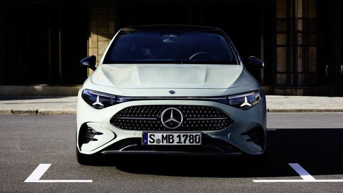 Nuovo Mercedes CLA Hybrid