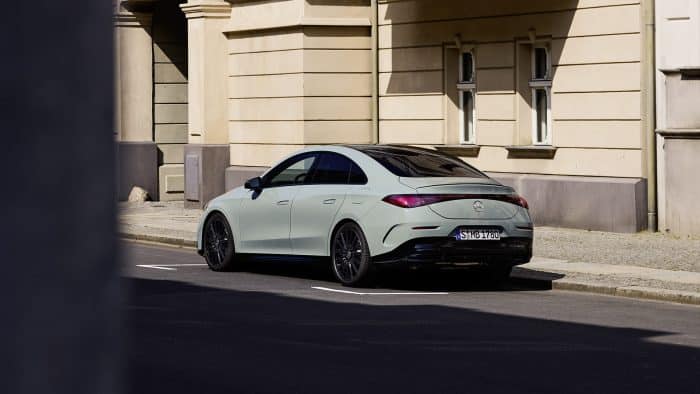 Nuovo Mercedes CLA Hybrid 2 700x394