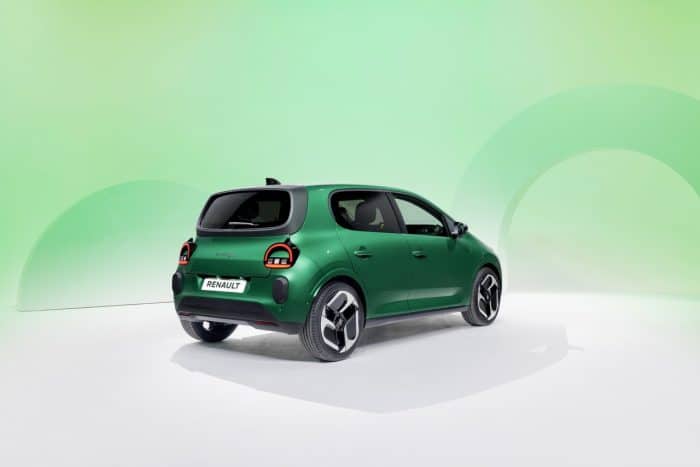 Nuovo Renault Twingo 2026 110 700x467