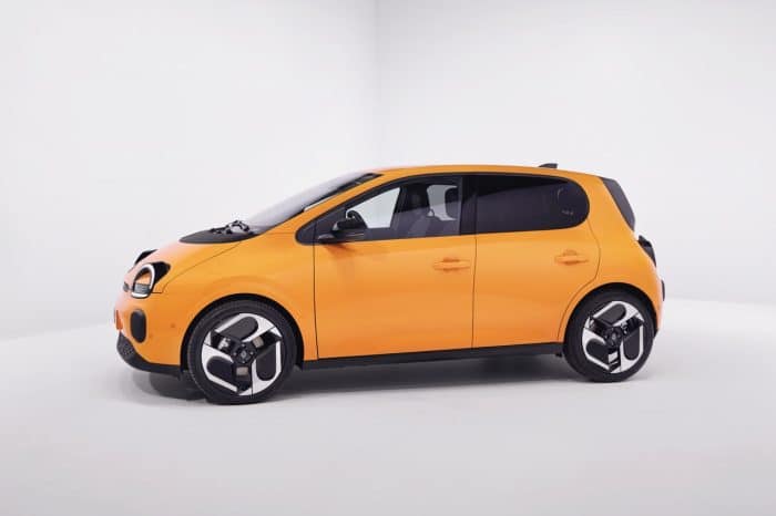 Nuovo Renault Twingo 2026 37 700x466