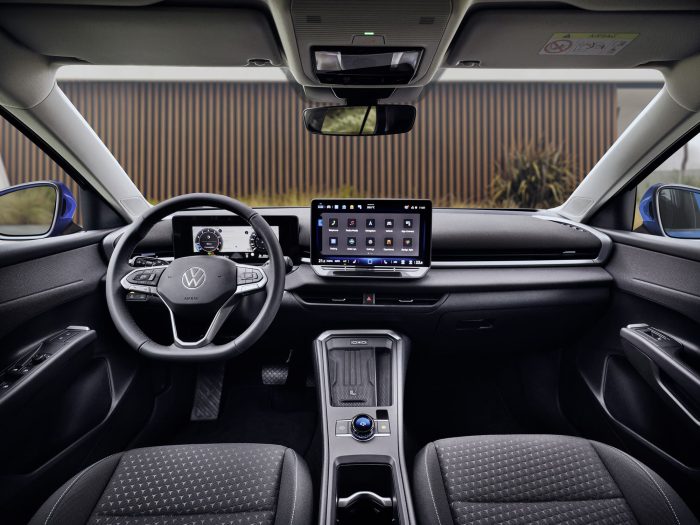 Nuovo Volkswagen T Roc 2026 73 700x525