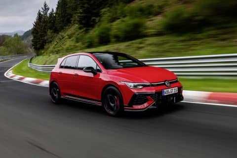 Volkswagen Golf GTI Edition 50 9 e1762949494414 480x320