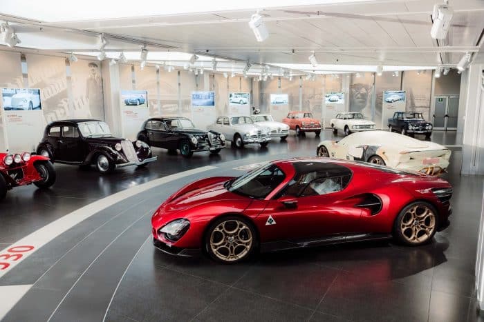 Alfa Romeo 33 Stradale torna al Museo di Arese 2 700x467