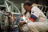 BMW Art Car compie 50 anni 8 icone a Milano per lultimo appuntamento 7 165x110