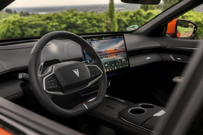 Changan Deepal S05 e S07, tecnologia cinese e design con tocco italiano. Primo contatto 8 Changan Deepal S07 9 700x467