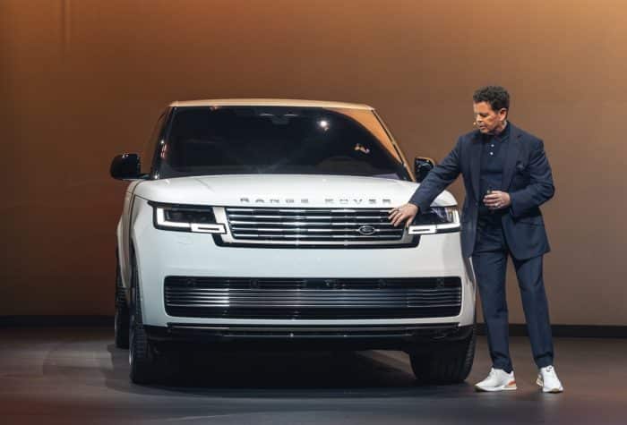 Licenziato Gerry McGovern dopo 20 anni in Jaguar Land Rover 4 Gerry McGovern 2 700x475