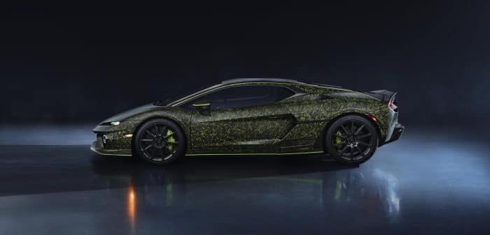 Lamborghini Temerario Ad Personam a Miami 25 e1764861557111 700x337