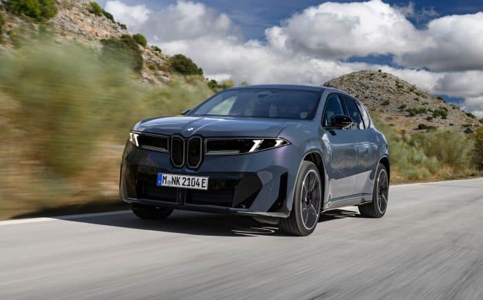 BMW iX3, le caratteristiche del primo modello con la architettura Neue Klasse 6 BMW iX3
