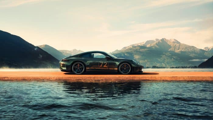 Porsche 911 non sarà mai elettrica, il CEO Leiters blinda il mito 5 Porsche 911 GT3 90 F. A. 11 700x394