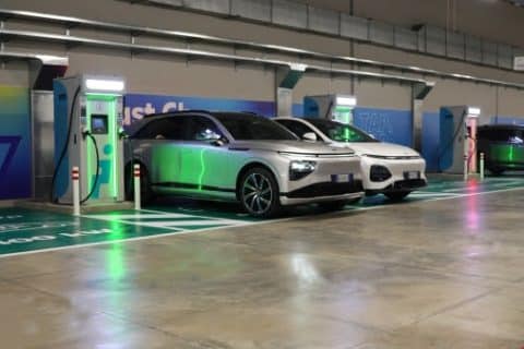 XPENG Italia accelera sull’elettrico con ricarica inclusa e 800V