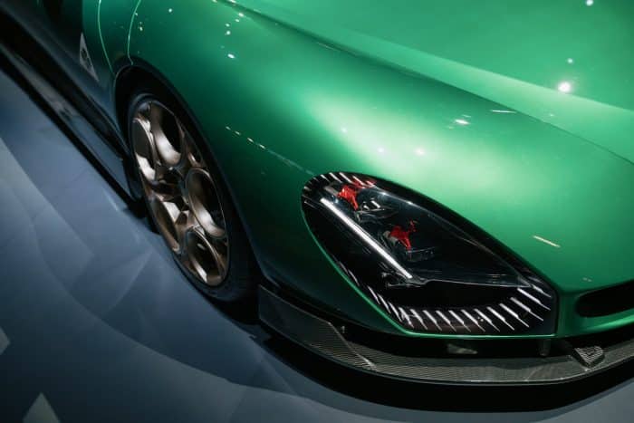 Alfa Romeo 33 Stradale 6 700x467