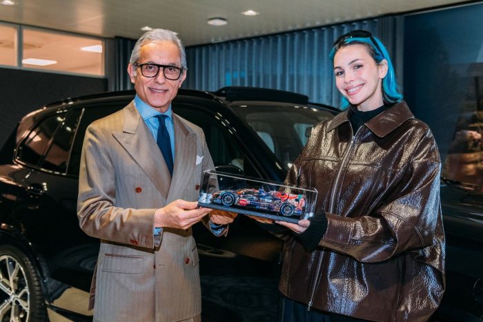 BMW e Rose Villain, alleanza audace per conquistare under 35 1