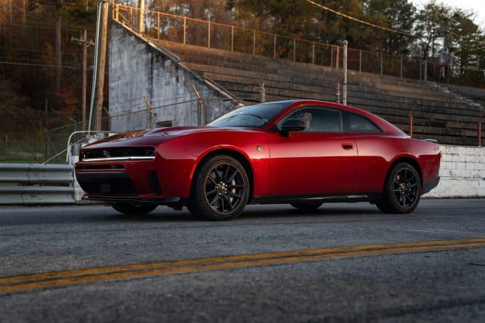 Dodge Charger Sixpack 4 700x467