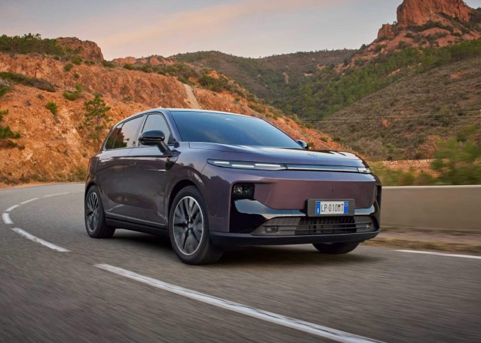 Leapmotor scala l'Europa, più concessionari e officine. Espansione irresistibile 5 Leapmotor B10 REEV Hybrid