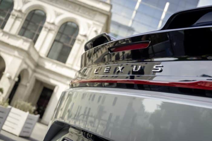 Lexus RZ 2026 6 700x467