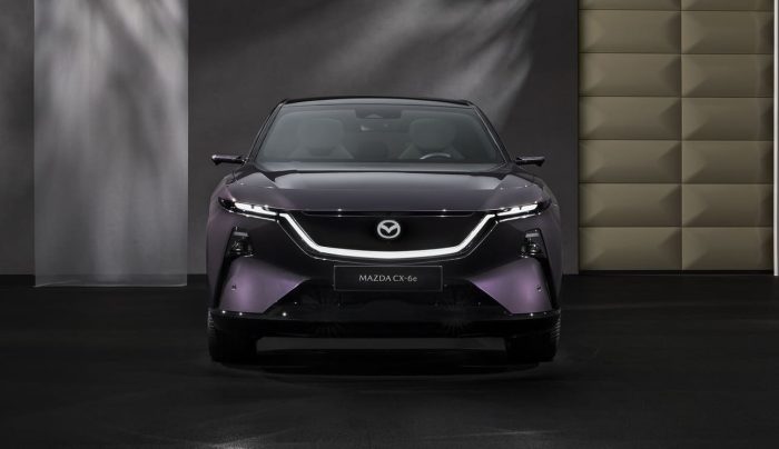 Mazda CX-6e