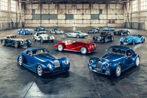 Morgan e BMW, 25 anni, 6 motori iconici e auto senza tempo