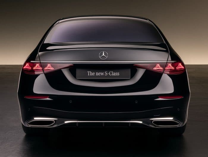 Mercedes Classe S, regalo speciale per i 140 anni della Stella a tre punti 7 Nuovo Mercedes Classe S 2026 28 e1769713724583 700x531