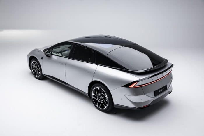 XPENG P7 2026 18 700x466