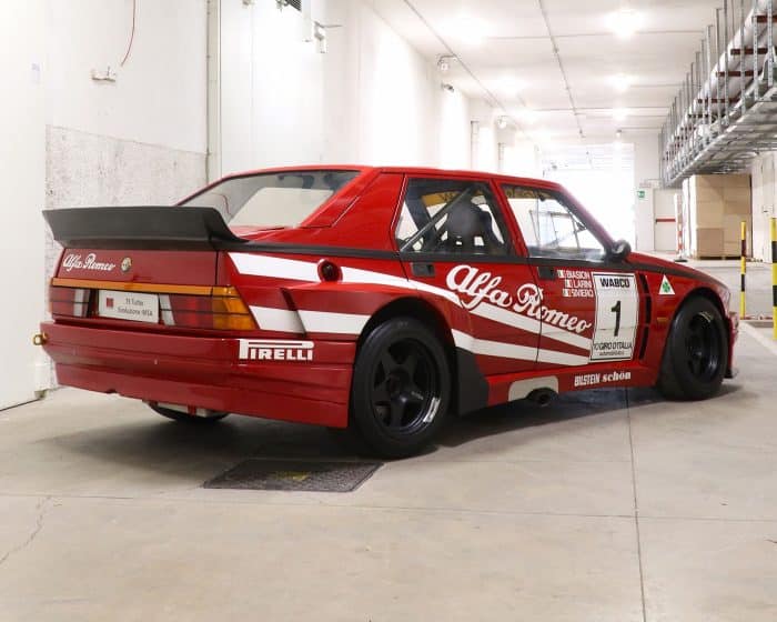 4 Alfa Romeo 75 Turbo Evoluzione IMSA 700x560
