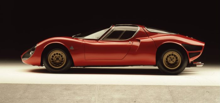 Giallo della Alfa Romeo 33 Stradale da 30 milioni, ricompensa da 100.000 euro 6 Alfa Romeo 33 Stradale 1967 19 e1771229409897 700x329