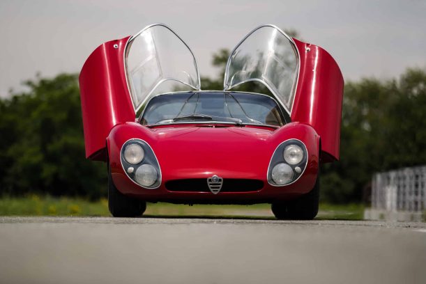 Alfa-Romeo-33-Stradale-1967-4-611x408.jpg
