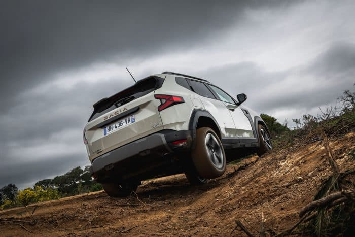 DaciaDuster OffRoad©AdrienCortesi 9 1 700x467