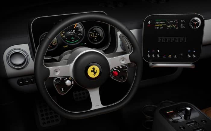 Ferrari Luce interni