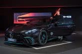 Kimi Antonelli sfoggia la sua nuova Mercedes-AMG GT 63 PRO