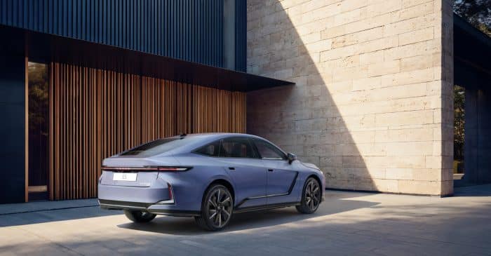 Lexus ES 2026 5 700x365