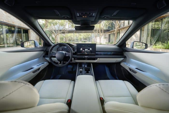 Lexus ES 2026 9 700x467