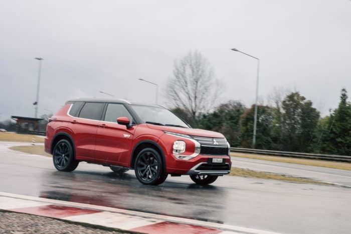 Mitsubishi 2026 Bossadone 200 700x466