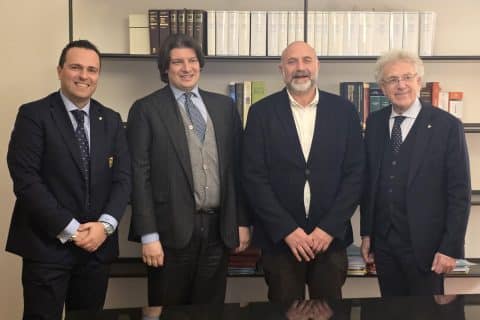 Nella foto da sinistra, Costanzo Truini (Consigliere Federale ASI), Vincenzo Leucadito Muller (Notaio), Giorgio Cortellesi (Sindaco di Amatrice), Alberto Scuro (Presidente ASI).