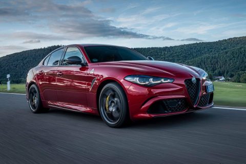 Alfa Romeo Giulia Quadrifoglio Oro