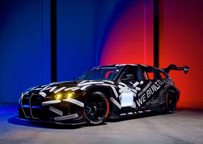 BMW M3 Touring 24H la familiare da corsa nata da un pesce daprile 23 700x495