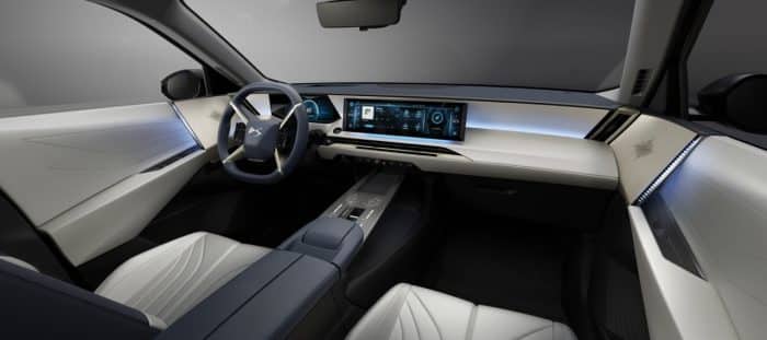 DS N°7 Suv di lusso ibrido ed elettrico con autonomia da record 43 700x311