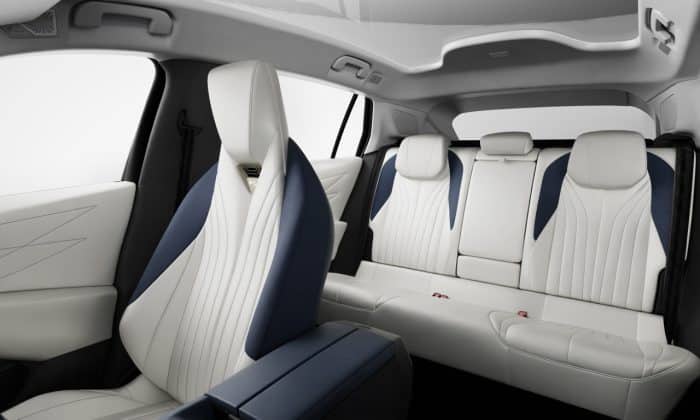 DS N°7 Suv di lusso ibrido ed elettrico con autonomia da record 57 700x420